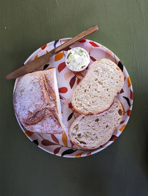 Need some fall comfort foods? Flavorful twists on 2 classics, apples and bread